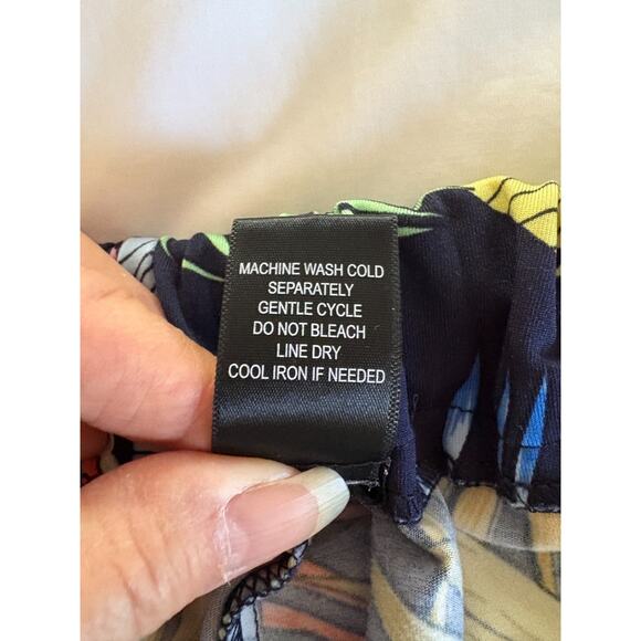 SOHO Apparell Ladies PXL Poly wide leg yoga pants, front tie, pockets - Picture 6 of 12